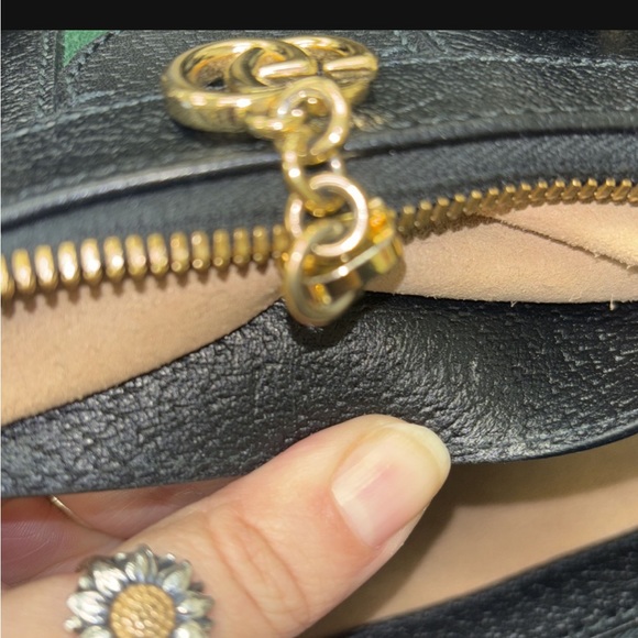 Gucci - Picture 4 of 5